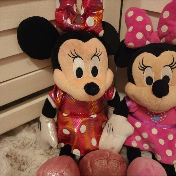 DISNEY MINNIE MOUSE PAIR - Picture 5 of 7